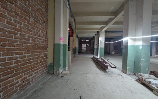 Alquiler de local en Calle de Alcántara